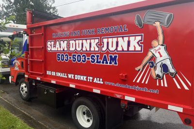 Slam Dunk Junk Truck in Clackamus Oregon